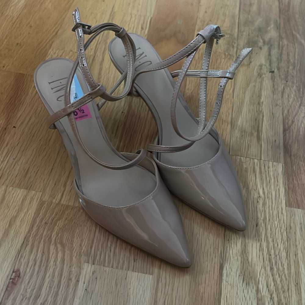 INC patent leather kitten heel